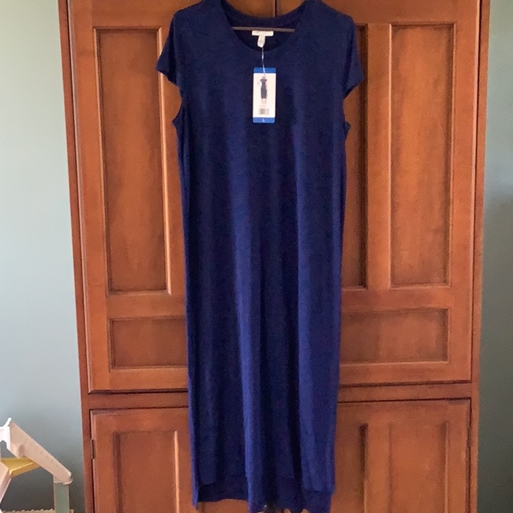 Elegant Navy Blue Sleeveless Dress